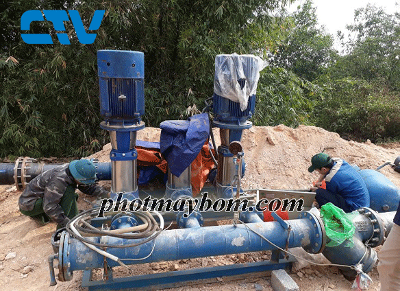 Cường Thịnh Vương nhận lắp đặt hệ thống máy bơm tưới cỏ