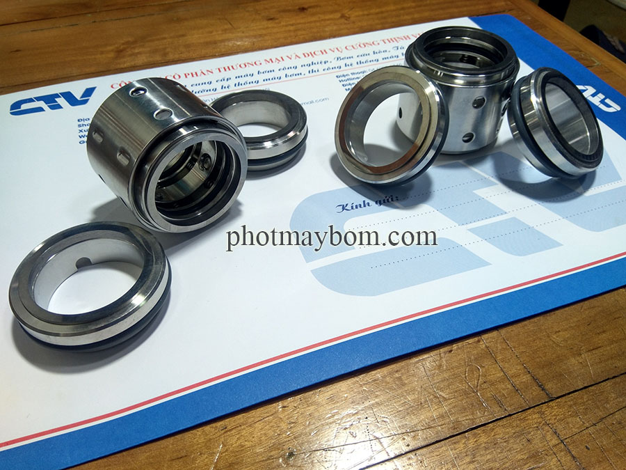 Phớt chịu dầu bơm chân không